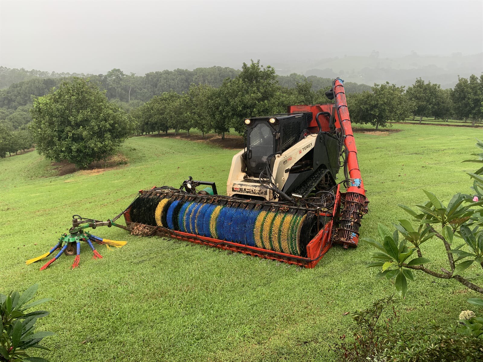 MACADAMIA ORCHARD SWEEPERS