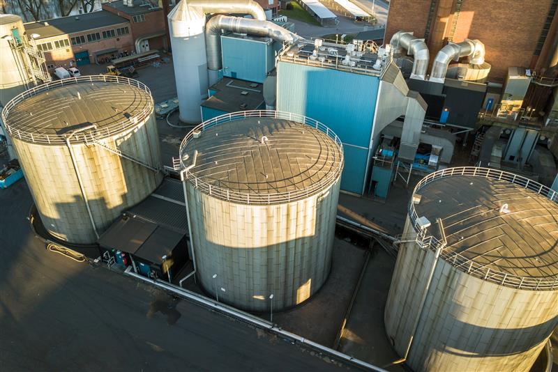 The Benefits of Using Custom-Designed Insulation Blankets for Industrial Applications