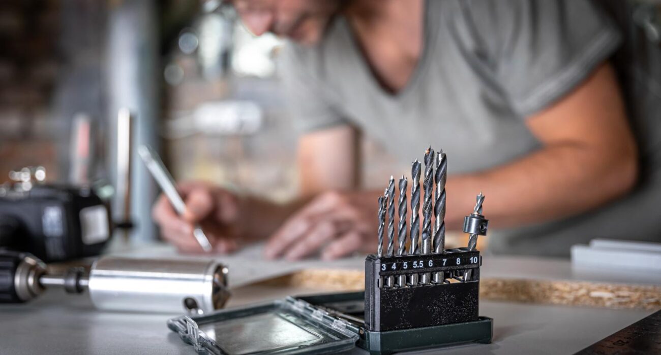 A Comprehensive Guide to Amana Router Bits: Choosing the Right Tools for Your Projects
